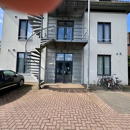 86 3City Appartement Met Prive Parkeerplaats Enschede Buitenkant foto